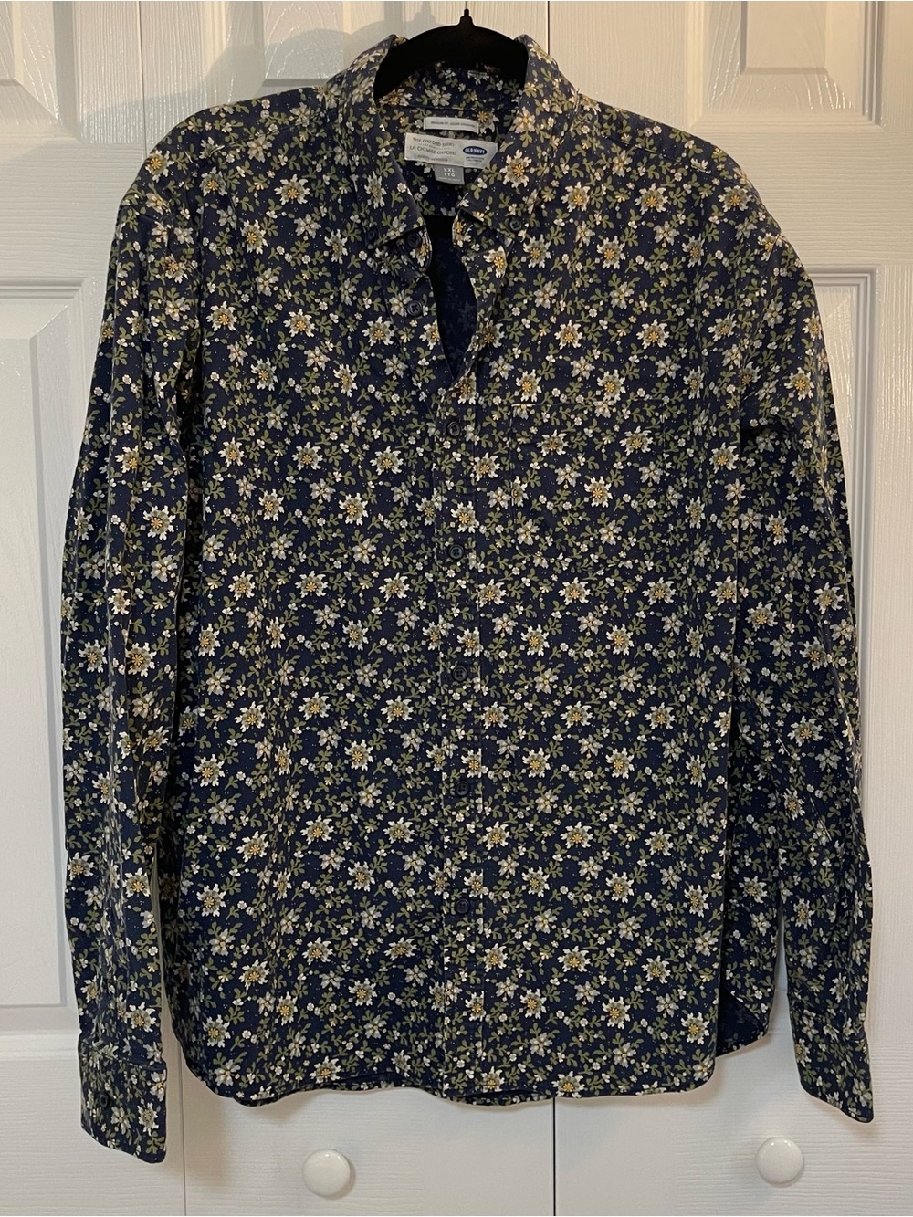 Old Navy Men's Navy Floral Button-Down Shirt